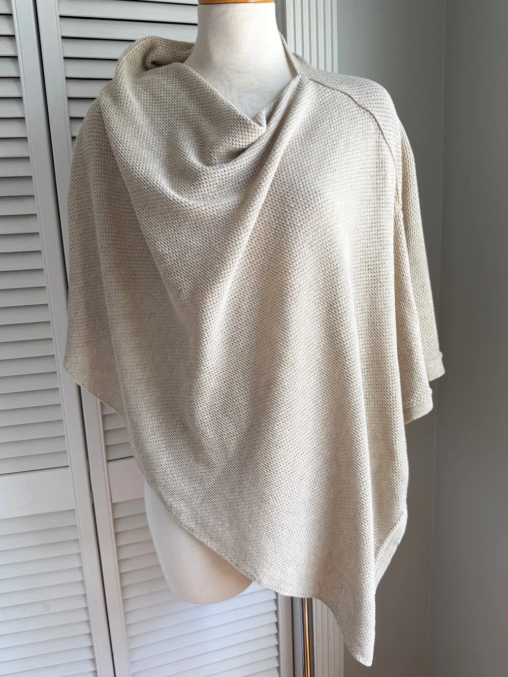 🤎 We Are AMMA Natural Cocoon Neutral Oatmeal Color Nursing Cover Shawl Wrap